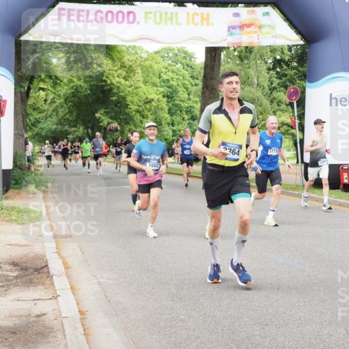 29.06.2025 - hella hamburg halbmarathon MichiJ http://msf.ph/oto/8338772 29.06.2025 10:39:34 Zwischen KM18-KM19 2364, 4121, 4814, 4839, 5032, 5482, 6562, 6657, 7178, 7724, 7732, 8172, 8661, 8710, 8720, 10529, 12413, 13792, 14300, 15831, 17710, 18249, 18820 meine-sportfotos.de