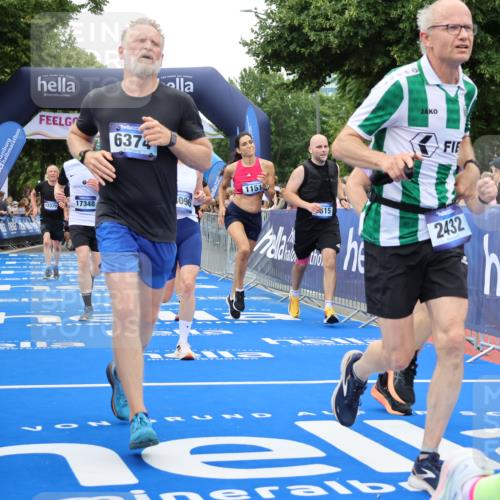 29.06.2025 - hella hamburg halbmarathon Strokosch-Dieckow http://msf.ph/oto/8338820 29.06.2025 10:53:59 Ziel 1151, 1410, 1815, 2432, 3096, 3208, 3209, 6356, 6374, 6481, 6581, 7395, 7918, 7973, 8394, 9032, 11499, 11789, 12379, 13032, 13869, 14175, 16477, 16871, 17348, 18308, 18831, 18879 meine-sportfotos.de
