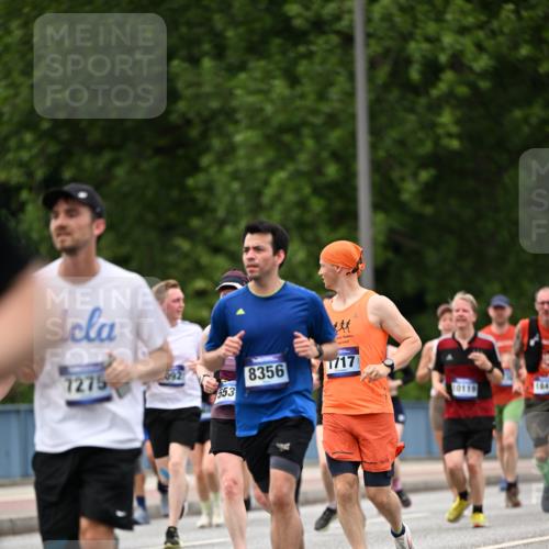 29.06.2025 - hella hamburg halbmarathon Dr. Thomas Lammeyer http://msf.ph/oto/8338824 29.06.2025 10:40:13 Kennedybrücke 1036, 1183, 1284, 1336, 1717, 2352, 2412, 2588, 2827, 3243, 3741, 3990, 4413, 4902, 5012, 5240, 5531, 6021, 6381, 6845, 6896, 7111, 7275, 7927, 8356, 8947, 10047, 10119, 10336, 10341, 10567, 11010, 11187, 11198, 11233 meine-sportfotos.de