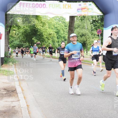 29.06.2025 - hella hamburg halbmarathon MichiJ http://msf.ph/oto/8339009 29.06.2025 10:39:35 Zwischen KM18-KM19 1683, 2364, 4121, 4814, 4839, 5032, 5482, 6562, 6657, 7178, 7724, 7732, 8172, 8661, 8710, 12413, 13792, 14300, 15831, 17710, 18249, 18820 meine-sportfotos.de
