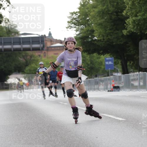29.06.2025 - hella hamburg halbmarathon Jannik Wohlers http://msf.ph/oto/8339185 29.06.2025 09:02:02 Lombardsbrücke  meine-sportfotos.de