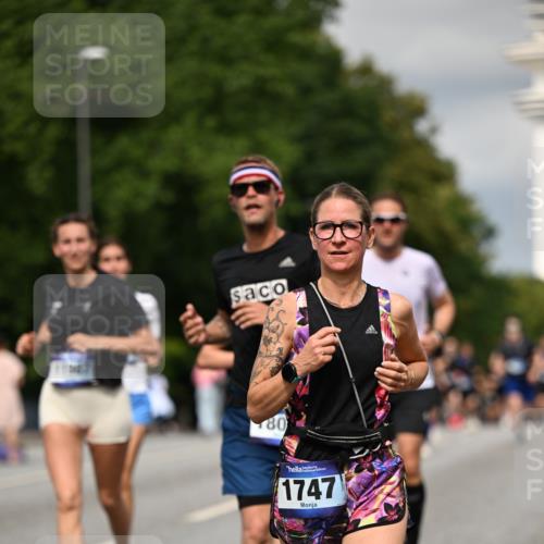 29.06.2025 - hella hamburg halbmarathon Dr. Thomas Lammeyer http://msf.ph/oto/8339496 29.06.2025 10:17:57 Kennedybrücke 1747, 2891, 4001, 4032, 4795, 4962, 5631, 5719, 6089, 7462, 7802, 7913, 8001, 8673, 9141, 9631, 9845, 9886, 10442, 10443, 11355 meine-sportfotos.de