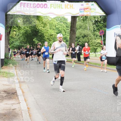 29.06.2025 - hella hamburg halbmarathon MichiJ http://msf.ph/oto/8339582 29.06.2025 10:39:46 Zwischen KM18-KM19 2814, 5008, 5020, 5093, 6198, 7383, 9145, 12519, 14198, 14286, 15727 meine-sportfotos.de