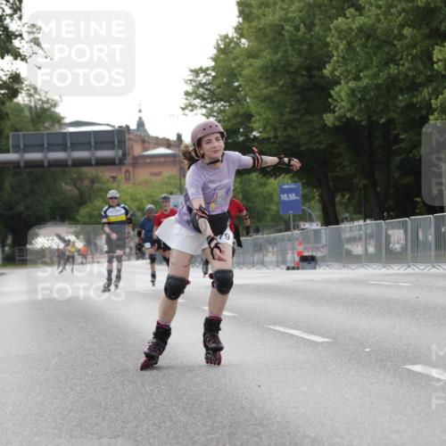 29.06.2025 - hella hamburg halbmarathon Jannik Wohlers http://msf.ph/oto/8339609 29.06.2025 09:02:03 Lombardsbrücke  meine-sportfotos.de