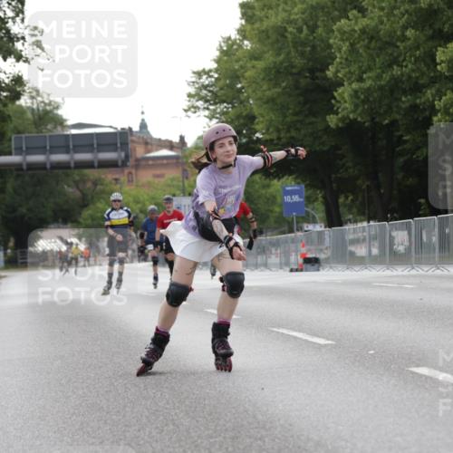 29.06.2025 - hella hamburg halbmarathon Jannik Wohlers http://msf.ph/oto/8339661 29.06.2025 09:02:03 Lombardsbrücke  meine-sportfotos.de
