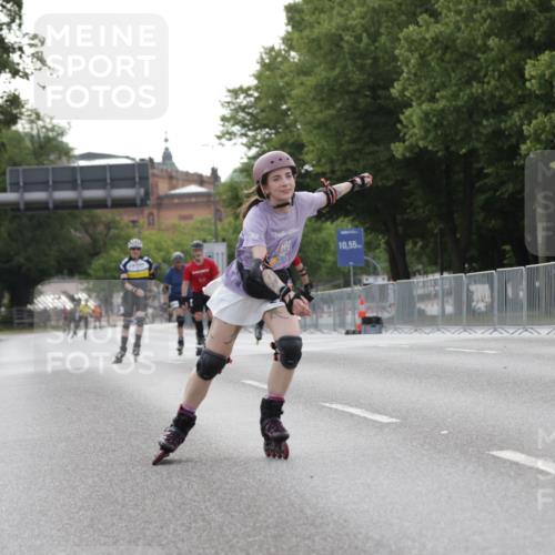 29.06.2025 - hella hamburg halbmarathon Jannik Wohlers http://msf.ph/oto/8339715 29.06.2025 09:02:03 Lombardsbrücke  meine-sportfotos.de