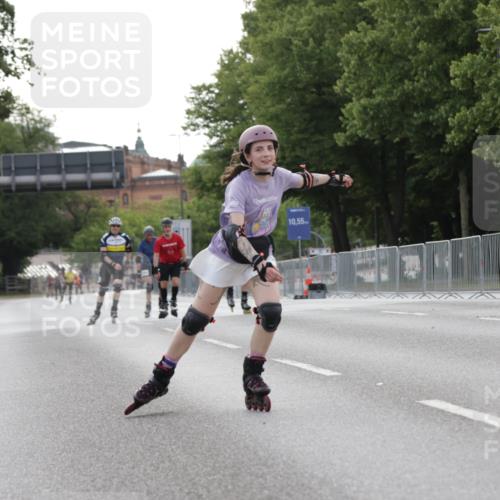 29.06.2025 - hella hamburg halbmarathon Jannik Wohlers http://msf.ph/oto/8339823 29.06.2025 09:02:03 Lombardsbrücke  meine-sportfotos.de