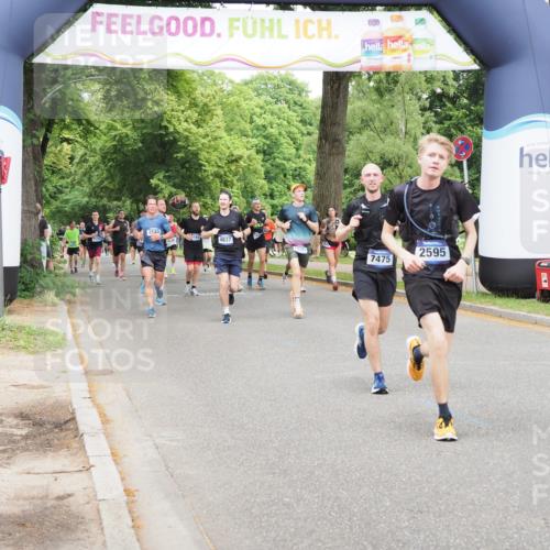 29.06.2025 - hella hamburg halbmarathon MichiJ http://msf.ph/oto/8340002 29.06.2025 10:39:51 Zwischen KM18-KM19 1257, 1657, 2595, 2814, 5020, 5093, 6198, 7383, 7475, 13301, 14198, 14286, 15427 meine-sportfotos.de