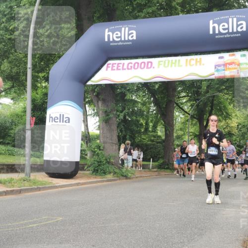 29.06.2025 - hella hamburg halbmarathon KatJ http://msf.ph/oto/8340112 29.06.2025 10:48:20 Zwischen KM18-KM19 2911, 5613, 5870, 7306, 8177 meine-sportfotos.de