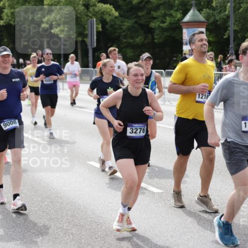 29.06.2025 - hella hamburg halbmarathon Jannik Wohlers http://msf.ph/oto/8340231 29.06.2025 10:41:45 Lombardsbrücke 1039, 1624, 1752, 2145, 2523, 2974, 3276, 3326, 3568, 4329, 4353, 4735, 4736, 4885, 5419, 5671, 6136, 6153, 6837, 6917, 7357, 8014, 8459, 8712, 8908, 9008, 9223, 9370, 10027, 10623, 10734, 10842, 11017, 11024, 11074, 11075, 11207, 11464, 11468, 11617, 11840, 11841, 12162, 12403, 12682, 12715, 12725, 12903, 12904, 13205, 13456, 13715, 13952, 13953, 14108, 14129, 14158, 14381, 14486, 14530, 14585, 15155, 15311, 16743, 17423, 18137 meine-sportfotos.de