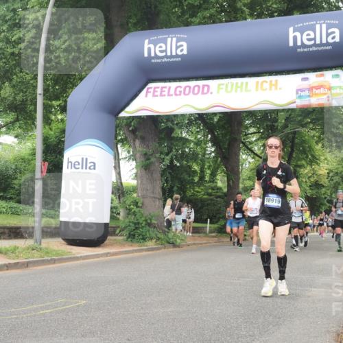 29.06.2025 - hella hamburg halbmarathon KatJ http://msf.ph/oto/8340235 29.06.2025 10:48:21 Zwischen KM18-KM19 2911, 5613, 5870, 7306, 8177 meine-sportfotos.de