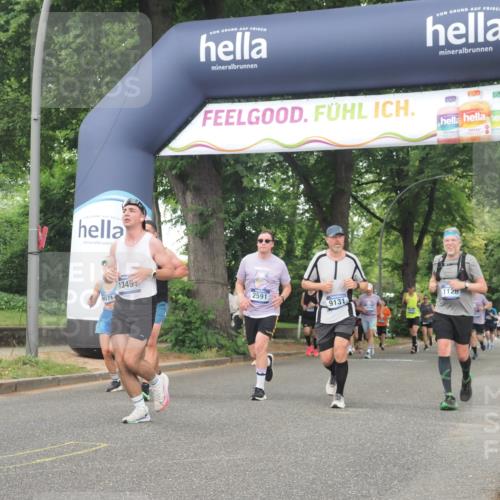 29.06.2025 - hella hamburg halbmarathon KatJ http://msf.ph/oto/8340465 29.06.2025 10:48:24 Zwischen KM18-KM19 1128, 2591, 5613, 8177 meine-sportfotos.de