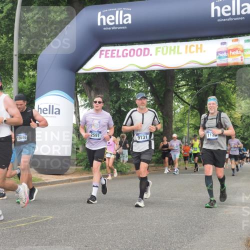 29.06.2025 - hella hamburg halbmarathon KatJ http://msf.ph/oto/8340520 29.06.2025 10:48:25 Zwischen KM18-KM19 1128, 2591 meine-sportfotos.de