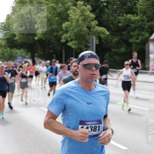 29.06.2025 - hella hamburg halbmarathon Jannik Wohlers http://msf.ph/oto/8340779 29.06.2025 10:41:49 Lombardsbrücke 1039, 1150, 1360, 1624, 1752, 2145, 2523, 2974, 3276, 3326, 3568, 4329, 4353, 4735, 4736, 4885, 4891, 4892, 5419, 5671, 6136, 6828, 6837, 6917, 7357, 7557, 8014, 8459, 8712, 9008, 9223, 9370, 10027, 10734, 10842, 11074, 11075, 11464, 11468, 11840, 11841, 12162, 12403, 12682, 12725, 12854, 12903, 12904, 13205, 13250, 13456, 13715, 13952, 13953, 14108, 14129, 14158, 14328, 14381, 14405, 14486, 14530, 14585, 15155, 15311, 16743, 17423 meine-sportfotos.de