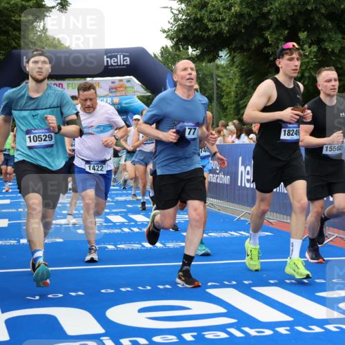 29.06.2025 - hella hamburg halbmarathon Strokosch-Dieckow http://msf.ph/oto/8340807 29.06.2025 10:53:47 Ziel 1422, 1706, 1870, 2082, 2518, 5399, 5607, 6260, 6877, 7177, 7395, 7973, 8285, 8335, 9922, 10529, 10891, 10895, 11588, 11589, 12413, 14026, 14702, 14818, 15441, 15502, 16477, 16538, 17482, 17740, 18249, 18418, 18487, 18514, 18759, 18831, 18915, 19177 meine-sportfotos.de