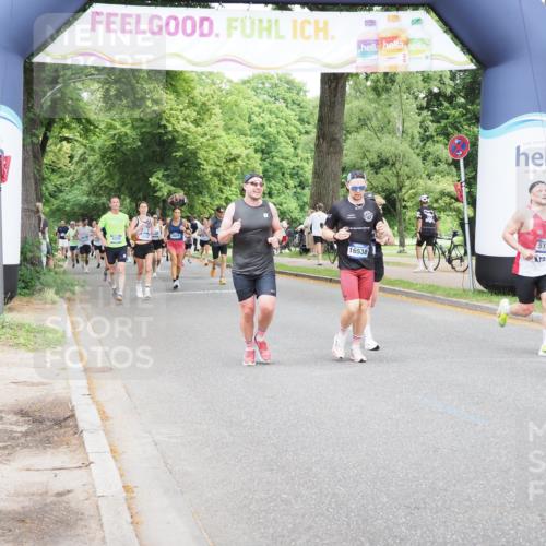 29.06.2025 - hella hamburg halbmarathon MichiJ http://msf.ph/oto/8340899 29.06.2025 10:39:58 Zwischen KM18-KM19 1706, 2111, 2540, 2595, 4837, 5169, 5194, 6164, 6390, 7130, 7786, 8447, 8955, 9380, 13047, 13301, 15275, 15506, 16538 meine-sportfotos.de