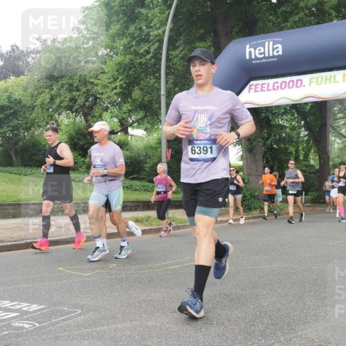 29.06.2025 - hella hamburg halbmarathon KatJ http://msf.ph/oto/8340919 29.06.2025 10:48:31 Zwischen KM18-KM19 2447, 2591, 6391, 6414, 6415, 8068, 8364 meine-sportfotos.de