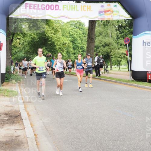 29.06.2025 - hella hamburg halbmarathon MichiJ http://msf.ph/oto/8340986 29.06.2025 10:40:01 Zwischen KM18-KM19 1706, 2111, 2444, 3208, 3209, 4837, 5169, 5194, 6164, 6390, 7130, 7786, 8390, 8447, 8955, 9380, 13047, 15275, 15506, 15681, 16538, 18331 meine-sportfotos.de