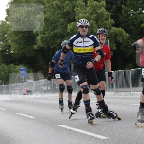 29.06.2025 - hella hamburg halbmarathon Jannik Wohlers http://msf.ph/oto/8341200 29.06.2025 09:02:09 Lombardsbrücke  meine-sportfotos.de
