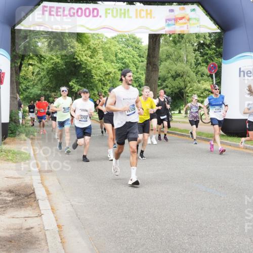 29.06.2025 - hella hamburg halbmarathon MichiJ http://msf.ph/oto/8341257 29.06.2025 10:40:06 Zwischen KM18-KM19 2444, 3208, 3209, 4065, 8390, 8587, 12135, 13289, 15681, 16320, 16538, 18331 meine-sportfotos.de