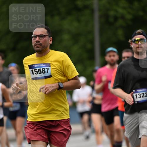 29.06.2025 - hella hamburg halbmarathon Dr. Thomas Lammeyer http://msf.ph/oto/8341308 29.06.2025 10:40:20 Kennedybrücke 1036, 1102, 1183, 1284, 1336, 1717, 2352, 2588, 3243, 3741, 3990, 4413, 4902, 4937, 5012, 5240, 5531, 6021, 6381, 6845, 6896, 7111, 7275, 7927, 8356, 8947, 9295, 10047, 10119, 10336, 10341, 10567, 11010, 11187, 11198 meine-sportfotos.de