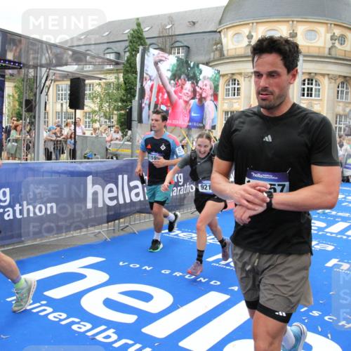 29.06.2025 - hella hamburg halbmarathon Michael Strokosch http://msf.ph/oto/8341331 29.06.2025 10:51:30 Ziel 1335, 2364, 2411, 2946, 5820, 7943, 8989, 9214, 9656, 11124, 11422, 13403, 13792, 15871, 15950, 16357, 17131, 18489 meine-sportfotos.de