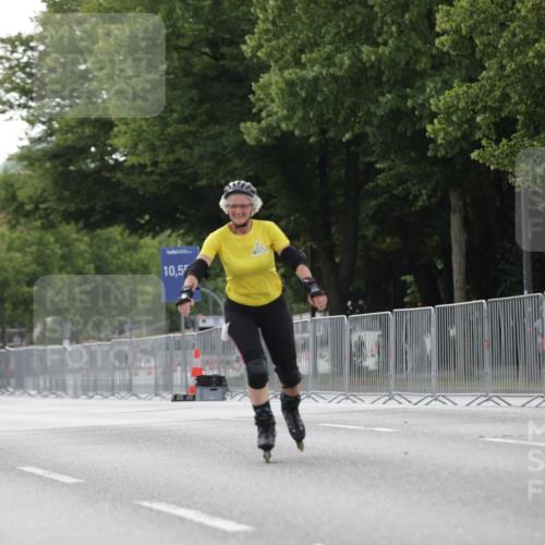 29.06.2025 - hella hamburg halbmarathon Jannik Wohlers http://msf.ph/oto/8341436 29.06.2025 09:02:19 Lombardsbrücke  meine-sportfotos.de