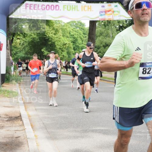 29.06.2025 - hella hamburg halbmarathon MichiJ http://msf.ph/oto/8341568 29.06.2025 10:40:10 Zwischen KM18-KM19 2208, 3715, 4065, 5378, 5638, 6481, 7896, 8273, 8587, 8651, 12135, 12321, 13032, 13211, 13289, 14805, 15643, 16320, 17198, 18901 meine-sportfotos.de