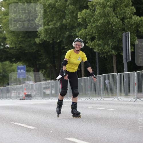 29.06.2025 - hella hamburg halbmarathon Jannik Wohlers http://msf.ph/oto/8341587 29.06.2025 09:02:20 Lombardsbrücke  meine-sportfotos.de