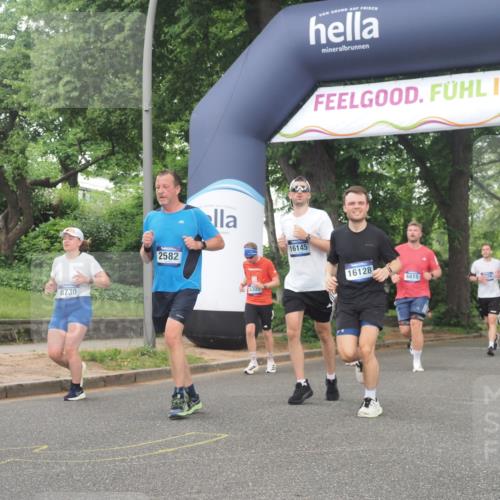 29.06.2025 - hella hamburg halbmarathon KatJ http://msf.ph/oto/8341624 29.06.2025 10:48:42 Zwischen KM18-KM19 1138, 1188, 1568, 2582, 5299, 5547, 8730 meine-sportfotos.de
