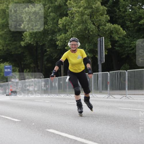 29.06.2025 - hella hamburg halbmarathon Jannik Wohlers http://msf.ph/oto/8341701 29.06.2025 09:02:21 Lombardsbrücke  meine-sportfotos.de