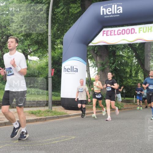 29.06.2025 - hella hamburg halbmarathon KatJ http://msf.ph/oto/8341797 29.06.2025 10:48:47 Zwischen KM18-KM19 1726, 1823, 2582, 5299, 5305, 6602, 7636, 7658, 8730 meine-sportfotos.de