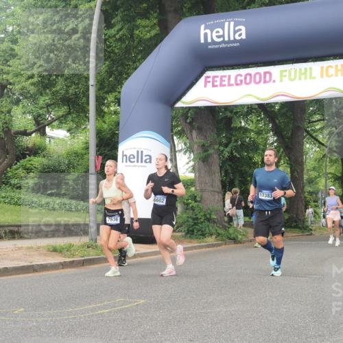 29.06.2025 - hella hamburg halbmarathon KatJ http://msf.ph/oto/8341852 29.06.2025 10:48:48 Zwischen KM18-KM19 1726, 1823, 2582, 5299, 5305, 6602, 7636, 7658, 8730 meine-sportfotos.de