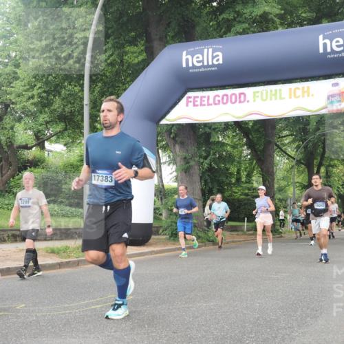 29.06.2025 - hella hamburg halbmarathon KatJ http://msf.ph/oto/8341957 29.06.2025 10:48:49 Zwischen KM18-KM19 1726, 1823, 2582, 5299, 5305, 6602, 7636, 7658, 8730 meine-sportfotos.de