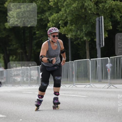 29.06.2025 - hella hamburg halbmarathon Jannik Wohlers http://msf.ph/oto/8342430 29.06.2025 09:02:25 Lombardsbrücke  meine-sportfotos.de