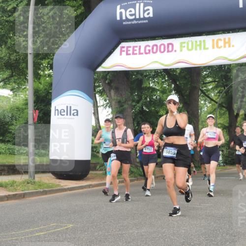29.06.2025 - hella hamburg halbmarathon KatJ http://msf.ph/oto/8342581 29.06.2025 10:48:55 Zwischen KM18-KM19 1674, 4095, 6752, 8045, 8478 meine-sportfotos.de