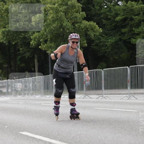 29.06.2025 - hella hamburg halbmarathon Jannik Wohlers http://msf.ph/oto/8342583 29.06.2025 09:02:25 Lombardsbrücke  meine-sportfotos.de