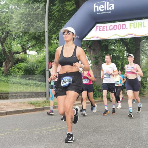 29.06.2025 - hella hamburg halbmarathon KatJ http://msf.ph/oto/8342720 29.06.2025 10:48:56 Zwischen KM18-KM19 1674, 4095, 6674, 6752, 8045, 8478 meine-sportfotos.de