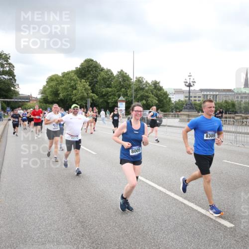 29.06.2025 - hella hamburg halbmarathon Jannik Wohlers http://msf.ph/oto/8342899 29.06.2025 10:55:47 Lombardsbrücke 1738, 1909, 2095, 2793, 3257, 3268, 4083, 4354, 4473, 4836, 5306, 5580, 5757, 5994, 6494, 6968, 7025, 7028, 7616, 8005, 8305, 8517, 9435, 9606, 9838, 9948, 9953, 10640, 10740, 10784, 10987, 11298, 11862, 11863, 12267, 12295, 12296, 12551, 13055, 13395, 13405, 13965, 14142, 14221, 14280, 14281, 15103, 15173, 15272, 15443, 15696, 15699, 16413, 16655, 16960, 17084, 17398, 17649, 17673, 18329, 18349, 19228 meine-sportfotos.de