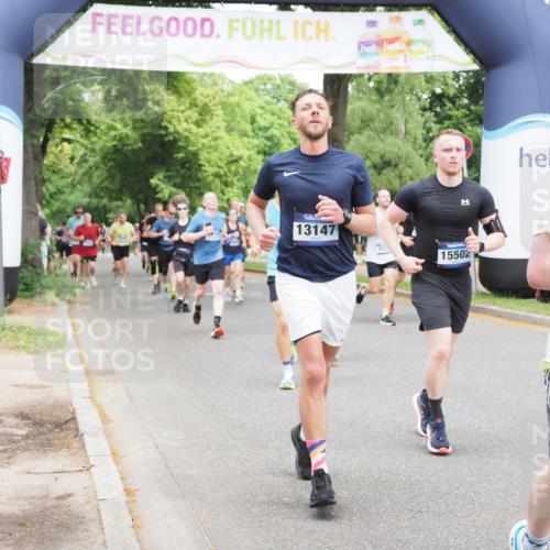 29.06.2025 - hella hamburg halbmarathon MichiJ http://msf.ph/oto/8342979 29.06.2025 10:40:21 Zwischen KM18-KM19 1151, 1258, 2082, 3952, 5907, 6511, 6512, 7177, 7274, 8361, 11217, 11589, 11604, 12482, 12712, 12875, 13147, 14791, 15446, 15502, 17773, 18879 meine-sportfotos.de