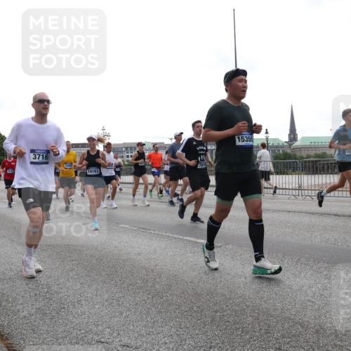 29.06.2025 - hella hamburg halbmarathon Lena Gebhardt http://msf.ph/oto/8343019 29.06.2025 10:38:20 Lombardsbrücke 9661742, 18160, 3716, 5300, 14163, 7914, 15355, 15417, 1196, 1394, 1457, 1578, 1596, 1721, 1742, 1791, 1799, 1901, 1966, 1985, 2113, 2151, 2498, 2576, 2660, 2786, 3010, 3094, 3095, 3216, 3242, 3286, 3338, 3635, 3636, 3716, 3777, 3841, 3880, 4139, 4155, 4159, 4414, 4883, 4921, 5085, 5089, 5155, 5300, 5617, 5684, 5713, 5735, 6199, 6200, 6362, 6695, 6696, 6697, 6751, 6930, 7117, 7118, 7148, 7165, 7244, 7371, 7552, 7561, 7629, 7692, 7696, 7868, 7914, 11543 meine-sportfotos.de