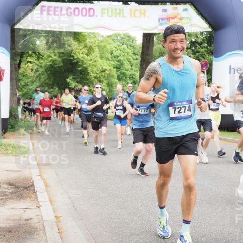 29.06.2025 - hella hamburg halbmarathon MichiJ http://msf.ph/oto/8343222 29.06.2025 10:40:22 Zwischen KM18-KM19 1151, 2082, 5907, 6511, 6512, 7177, 7274, 8361, 10895, 11217, 11588, 11589, 11604, 12155, 12482, 12712, 12875, 13147, 14791, 15446, 15502, 18879 meine-sportfotos.de