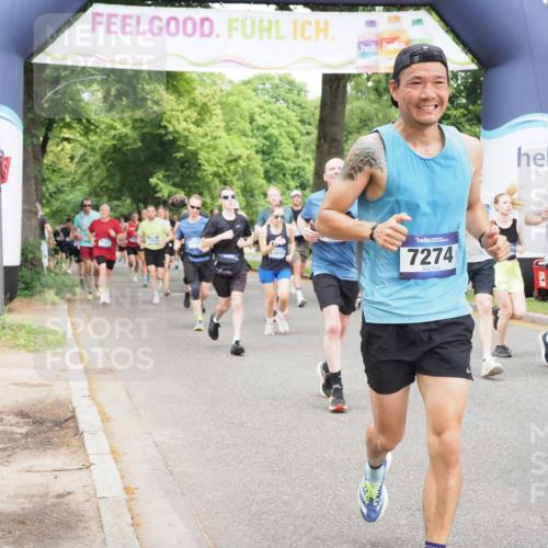 29.06.2025 - hella hamburg halbmarathon MichiJ http://msf.ph/oto/8343248 29.06.2025 10:40:22 Zwischen KM18-KM19 1151, 2082, 5907, 6511, 6512, 7177, 7274, 8361, 10895, 11217, 11588, 11589, 11604, 12155, 12482, 12712, 12875, 13147, 14791, 15446, 15502, 18879 meine-sportfotos.de