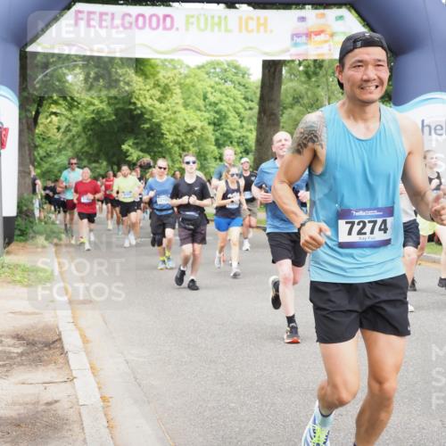 29.06.2025 - hella hamburg halbmarathon MichiJ http://msf.ph/oto/8343274 29.06.2025 10:40:22 Zwischen KM18-KM19 1151, 2082, 5907, 6511, 6512, 7177, 7274, 8361, 10895, 11217, 11588, 11589, 11604, 12155, 12482, 12712, 12875, 13147, 14791, 15446, 15502, 18879 meine-sportfotos.de