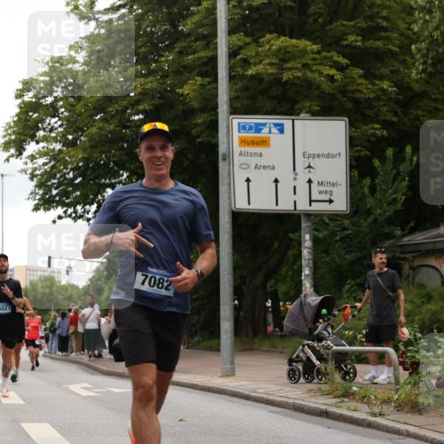29.06.2025 - hella hamburg halbmarathon Yannick Fuchs http://msf.ph/oto/8343469 29.06.2025 10:52:18 20KM 1319, 1595, 1833, 2159, 2250, 2488, 2619, 2656, 2840, 2996, 3251, 3859, 4319, 4502, 4550, 4708, 4767, 5277, 5341, 5675, 5926, 6138, 6147, 6592, 7082, 7189, 7659, 7856, 8089, 8322, 8585, 9230, 9316, 10020, 10268, 10319, 10518, 10703, 10788, 11394, 11605, 11808, 11846, 12378, 12495, 12585, 12734, 12735, 12879, 13287, 13512, 13654, 13694, 13816, 13880, 14266, 14673, 15197, 15434, 15527, 16189, 16531, 17531, 17827, 18180, 18492, 18727, 18985 meine-sportfotos.de