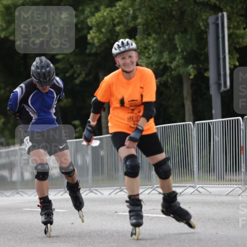 29.06.2025 - hella hamburg halbmarathon Jannik Wohlers http://msf.ph/oto/8343570 29.06.2025 09:02:33 Lombardsbrücke  meine-sportfotos.de