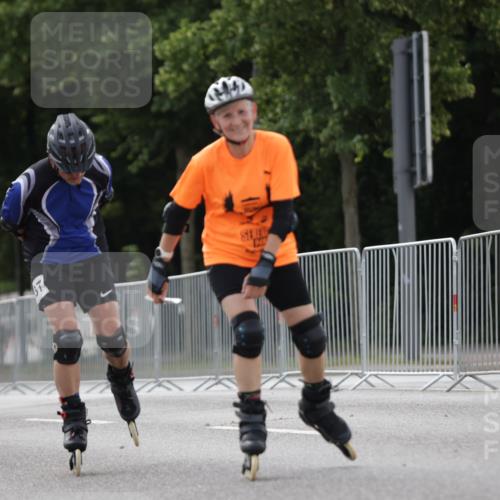 29.06.2025 - hella hamburg halbmarathon Jannik Wohlers http://msf.ph/oto/8343602 29.06.2025 09:02:33 Lombardsbrücke  meine-sportfotos.de