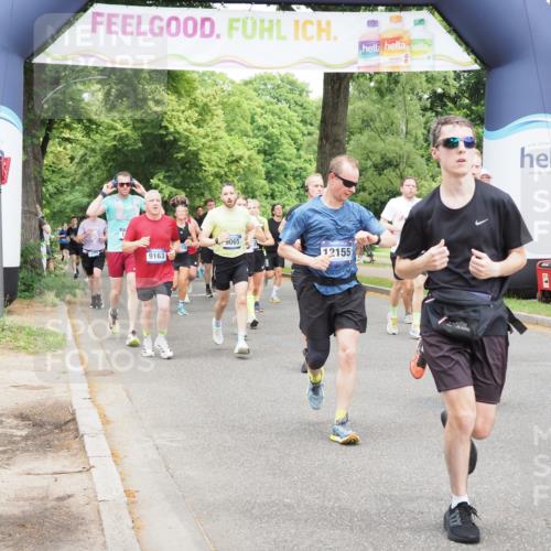 29.06.2025 - hella hamburg halbmarathon MichiJ http://msf.ph/oto/8343726 29.06.2025 10:40:25 Zwischen KM18-KM19 1061, 1549, 2082, 4770, 6511, 6512, 6628, 7177, 7274, 8361, 9065, 10895, 11551, 11588, 11589, 11604, 12155, 12482, 12712, 13147, 15430, 15502, 15690, 16986, 18831, 18879, 18915 meine-sportfotos.de
