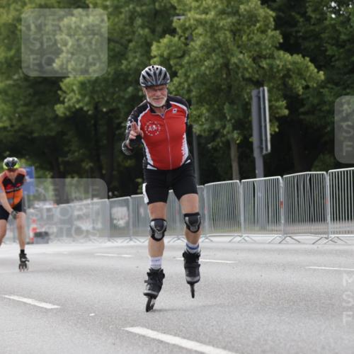 29.06.2025 - hella hamburg halbmarathon Jannik Wohlers http://msf.ph/oto/8343839 29.06.2025 09:02:37 Lombardsbrücke  meine-sportfotos.de