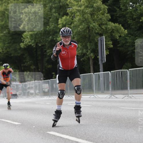 29.06.2025 - hella hamburg halbmarathon Jannik Wohlers http://msf.ph/oto/8343873 29.06.2025 09:02:37 Lombardsbrücke  meine-sportfotos.de